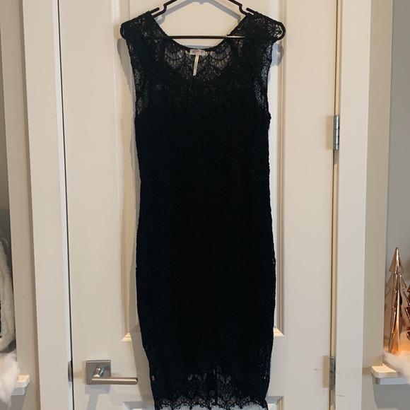 Crochet dress - Picture 2 of 7